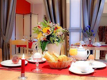 Hostellerie Du Cantal Мюра Экстерьер фото